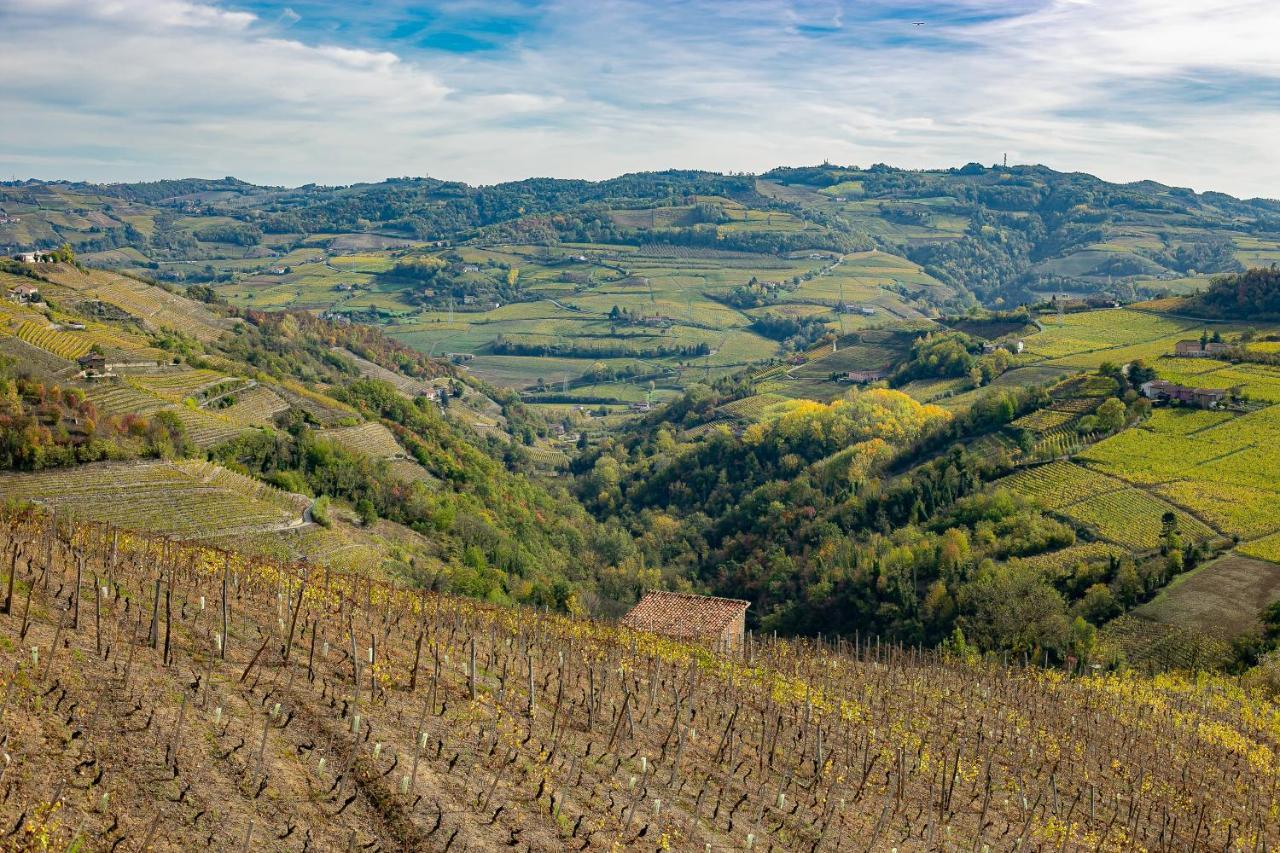 Cadgal - Tenuta Valdivilla Santo Stefano Belbo Exterior foto